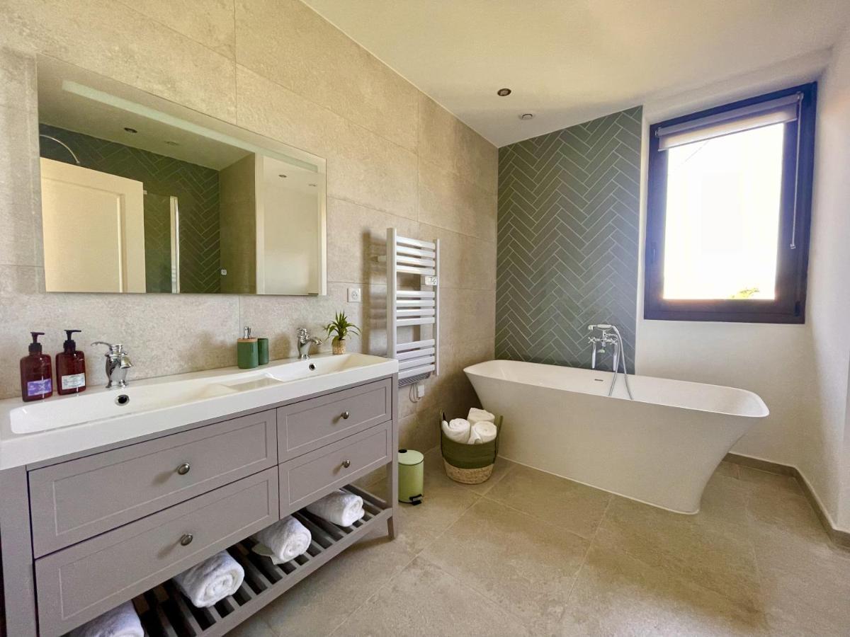 오바뉴 Bastide Beaudinard B&B 외부 사진
